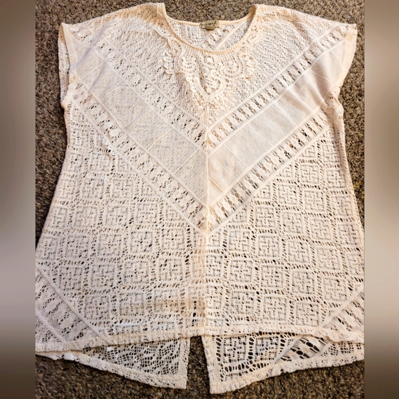 Set of two tops: L. Coldwater Creek and One World Tee-shirts - Picture 6 of 7